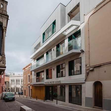Hotel Petit Luxe 테라사 외부 사진