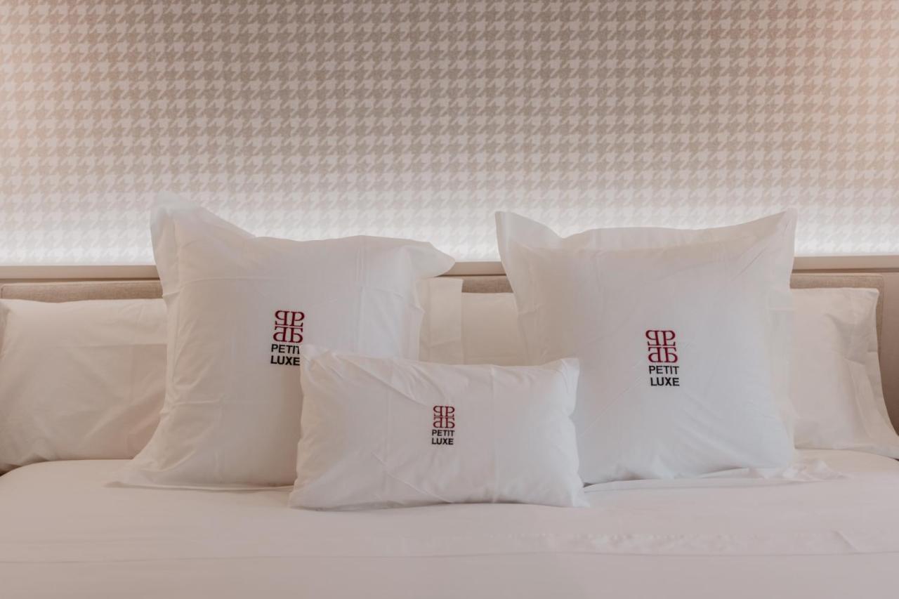 Hotel Petit Luxe 테라사 외부 사진