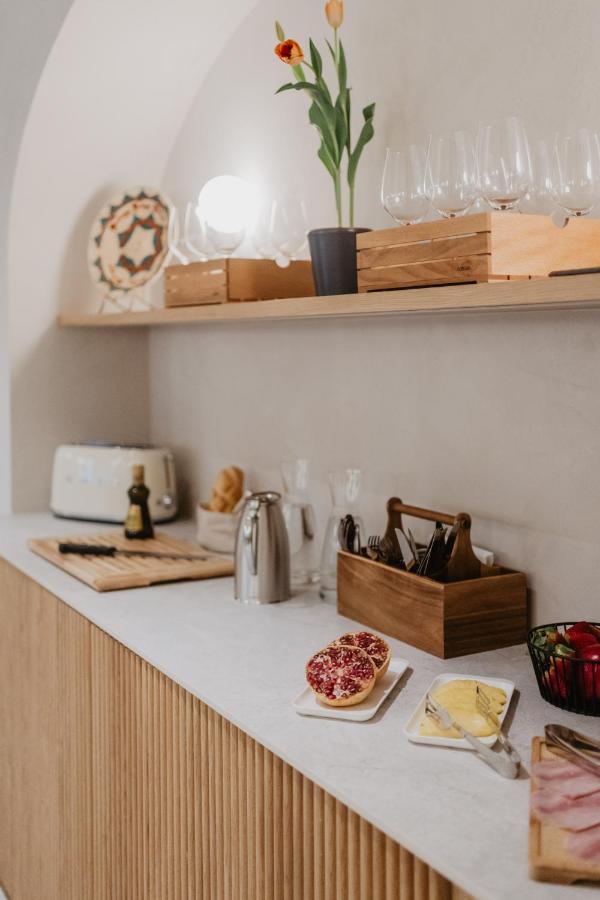 Hotel Petit Luxe 테라사 외부 사진