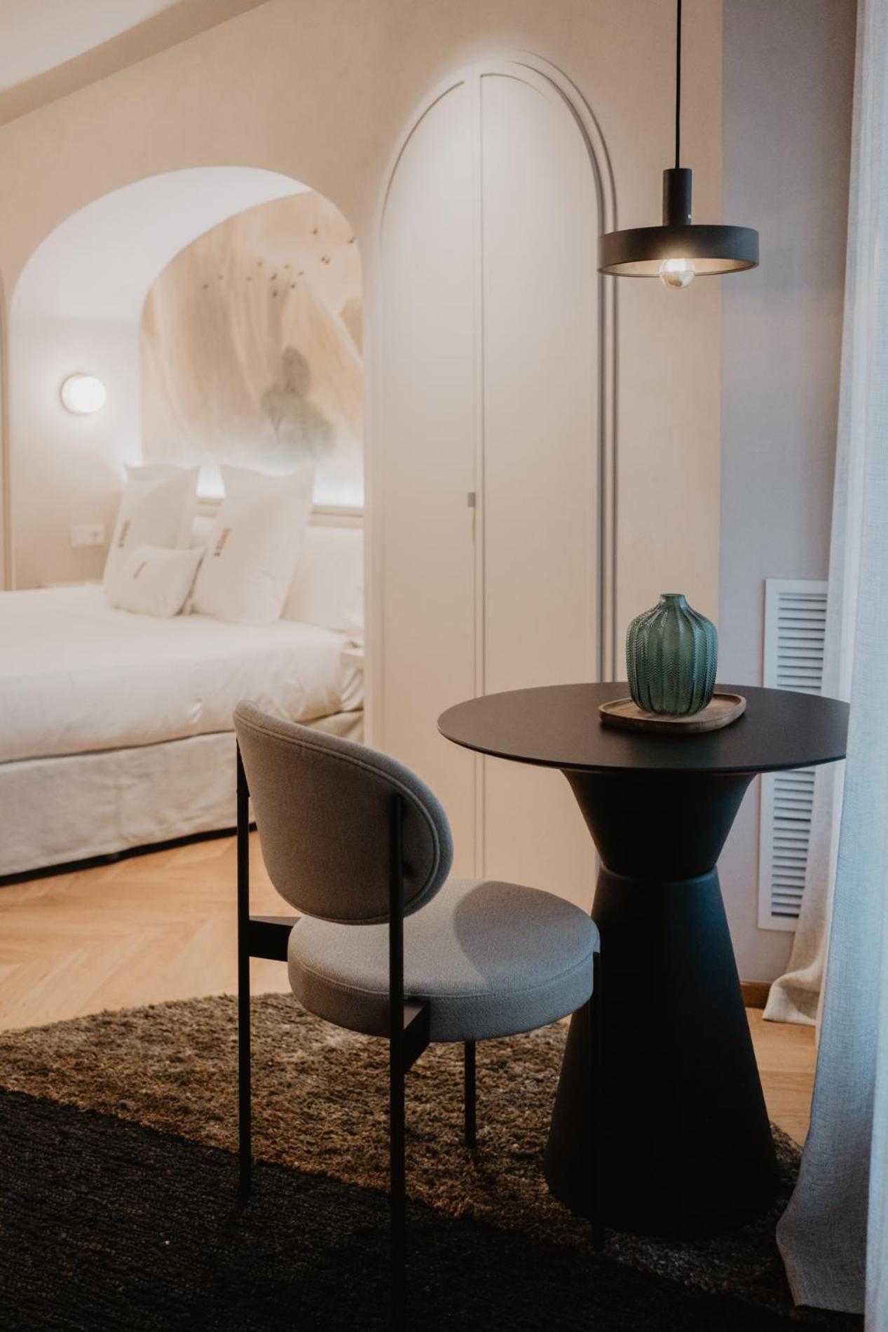 Hotel Petit Luxe 테라사 외부 사진