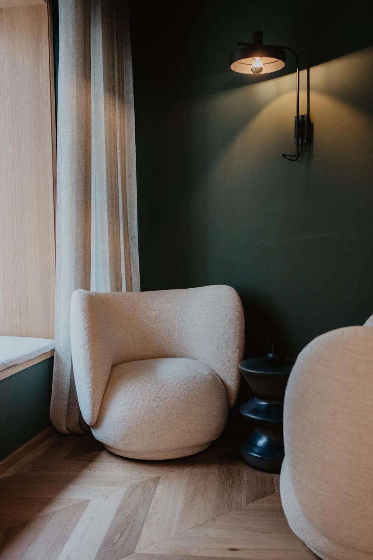 Hotel Petit Luxe 테라사 외부 사진
