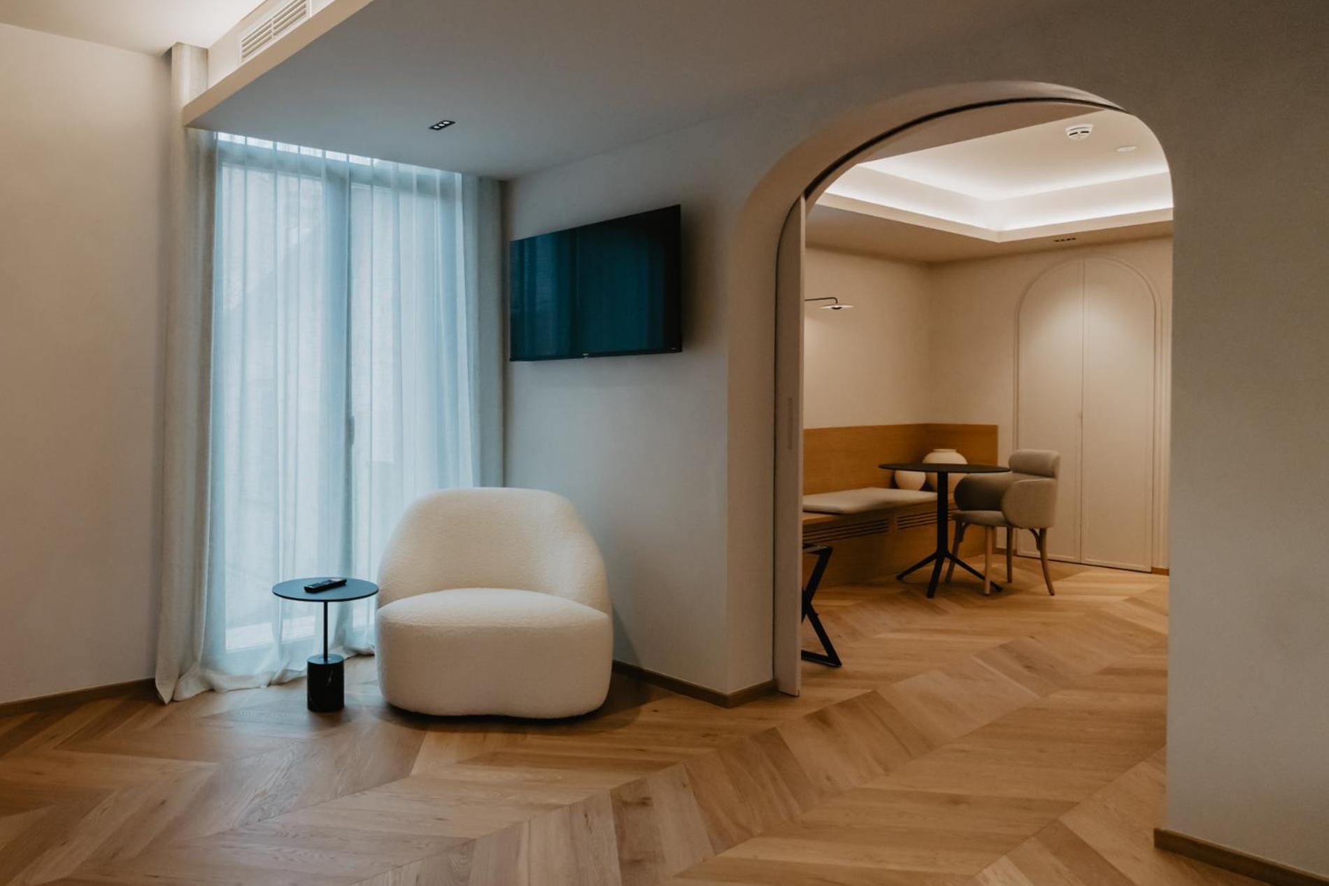 Hotel Petit Luxe 테라사 외부 사진