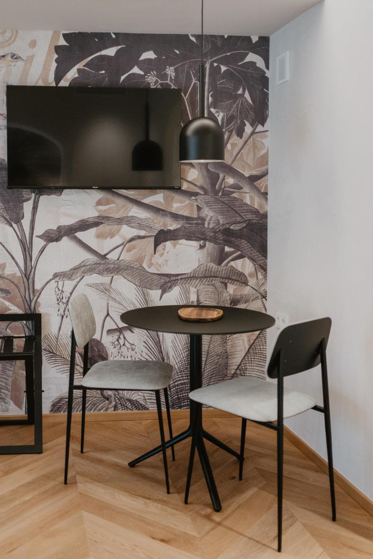 Hotel Petit Luxe 테라사 외부 사진